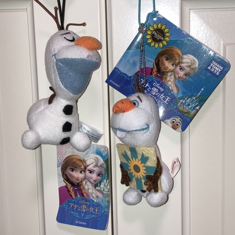 日本帶回TAKARATOMY代購Disney冰雪奇緣Frozen 雪寶Olaf 特價絨毛娃娃玩偶公仔包包掛飾吊飾療癒可愛