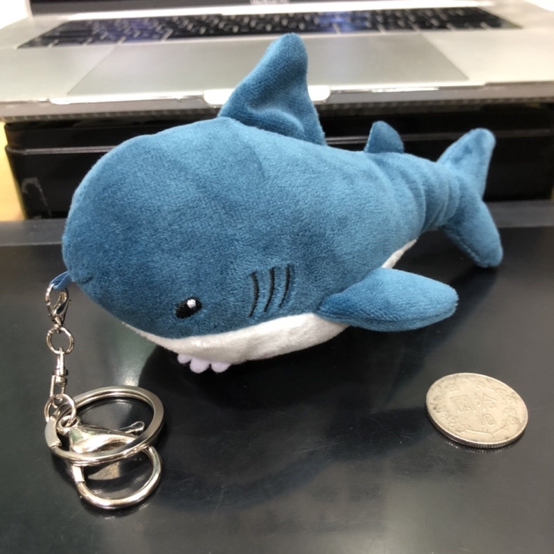 夾娃娃機夾到 ikea 造型 鯊魚 填充 玩具 絨毛 娃娃 玩偶 布偶 吊飾 鑰匙圈