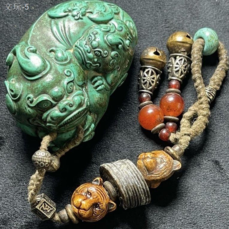 上新 古玩古董老松石貔貅手把件 護身符吊墜,佩有藏鈴鐺銅瑪瑙佩飾