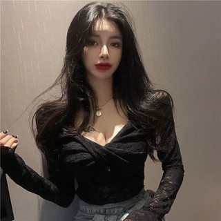SY秋冬新款女裝V領長袖T恤韓版修身顯瘦上衣蕾絲性感內搭打底衫女生V領長袖上衣素色長袖T恤日系穿搭上衣ins潮