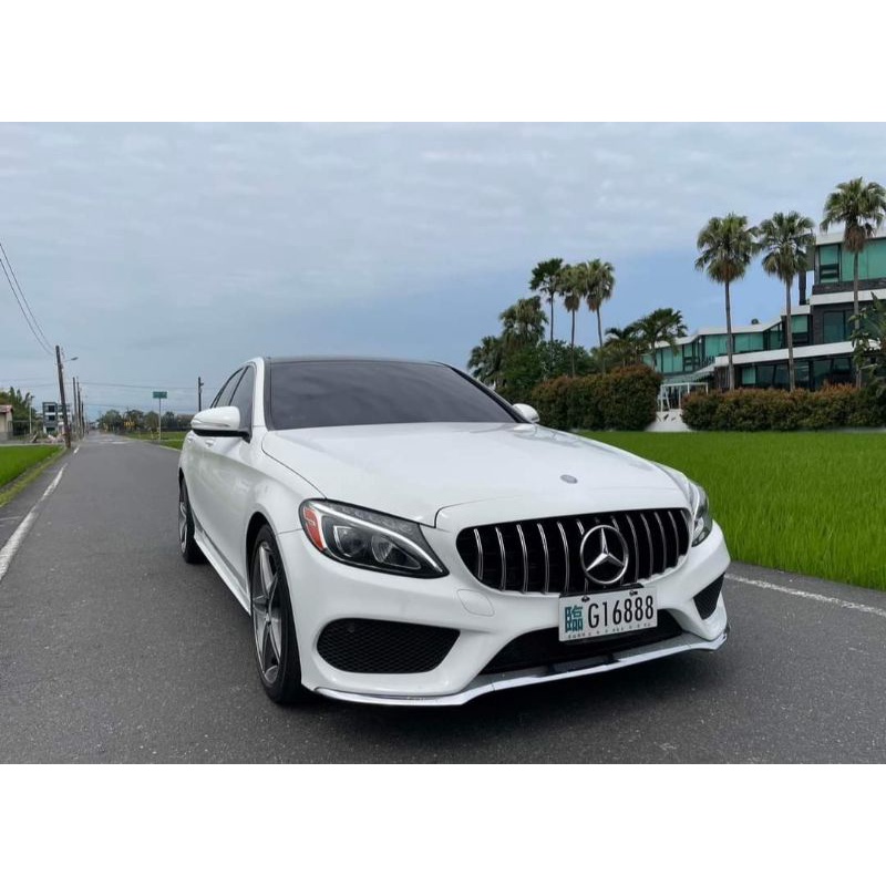 誠售中古賓士 2015年賓士C300 AMG 4MATIC 大滿配 碳纖維方向盤 全景天窗 柏林之音 加熱座椅led魚眼