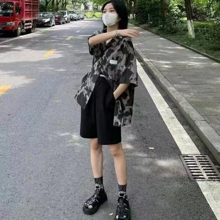 紮染短袖襯衣暗黑甜鹽系穿搭洋氣女生減齡炸街襯衫+休閑寬松中褲