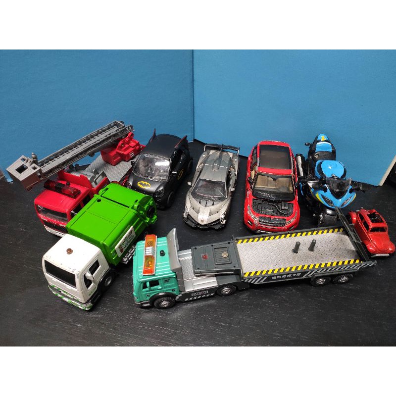 二手玩具~玩具車,共8台合售(不拆賣)