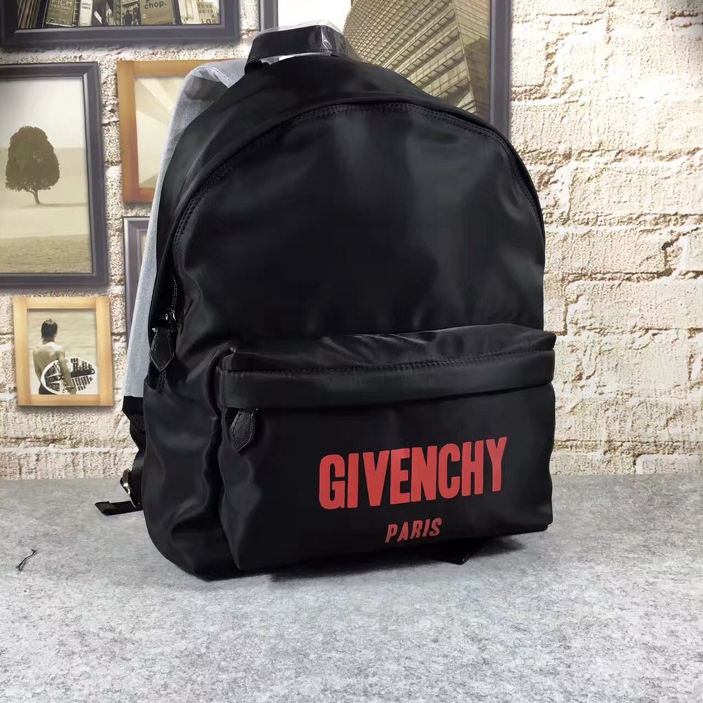 二手Givenchy 紀梵希 3D絲印 雙肩包 後背包