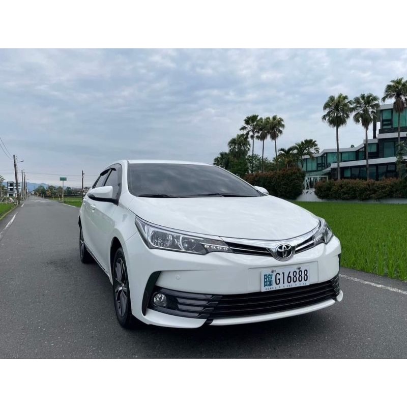 誠售二手車 2018 Toyota Corolla Altis 1.8【僅跑4萬全車原鈑件】阿提斯 全額貸款 強力過件