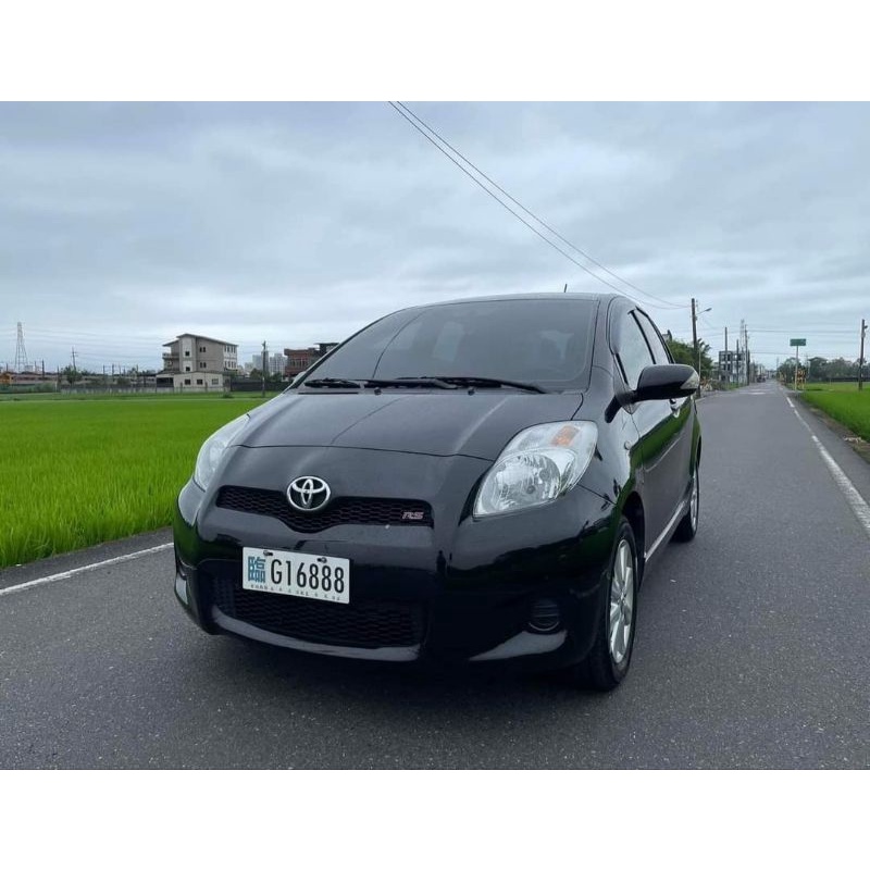 誠售二手小鴨 2012年TOYOTA Yaris 1500cc 稀有RS版 黑天棚小鴨 原版件 掀背小車非10萬內二手車