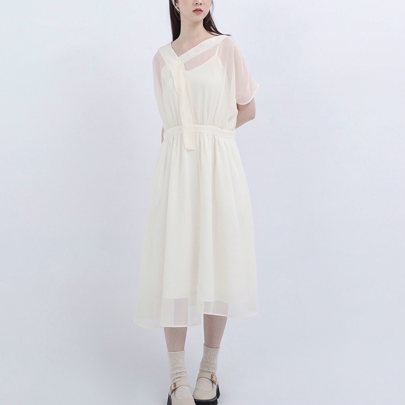 SU:MI 曙光造型透膚洋裝 米白色 全新未拆牌 sumi 台灣設計師品牌 輕婚紗 伴娘服 連身裙 連衣裙