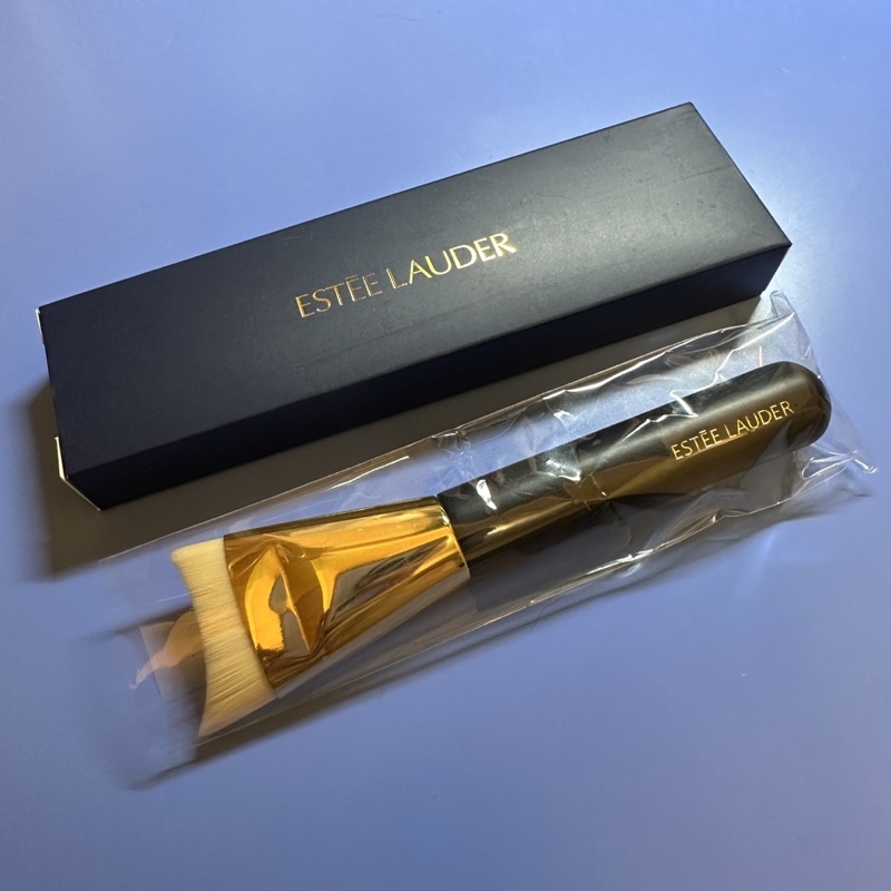 Estée Lauder 雅詩蘭黛塑顏刷 粉底刷