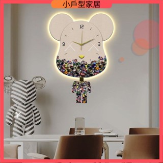 靜音掛鐘 發光掛鐘 裝飾 壁鐘 客廳時鐘 電子時鐘 造型時鐘 數字時鐘暴力熊餐廳鍾錶裝飾畵輕奢高級飯廳餐桌背景墻掛畵時鍾