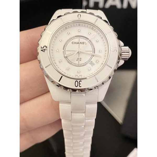 合法登記 保證真品‼️新款錶扣‼️附購證、保固‼️95成新 12鑽 Chanel 香奈兒 J12 陶瓷錶 33mm 白色