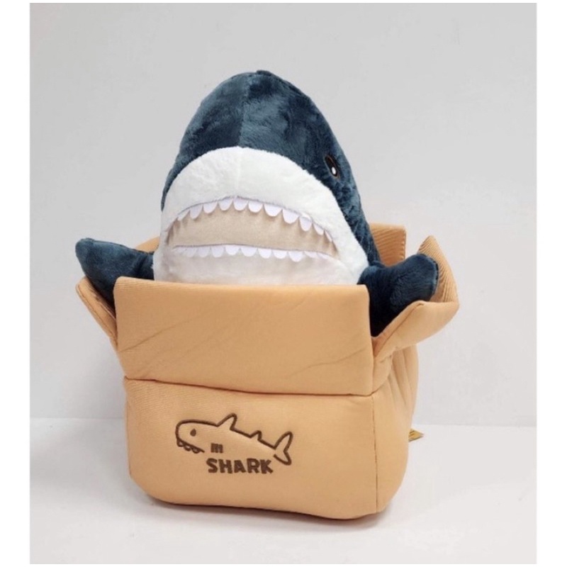 【紙箱鯊魚娃娃】鯊魚娃娃 超夯 18吋