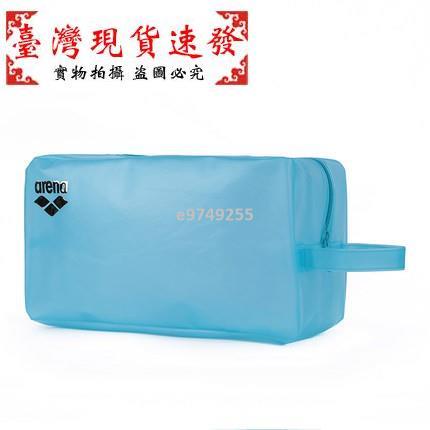 【免運】Arena 米奇和唐老鴨防水泳袋（日本製藍色 32x18x13cm 堅固耐用不漏水 泳包 防水包 手提包