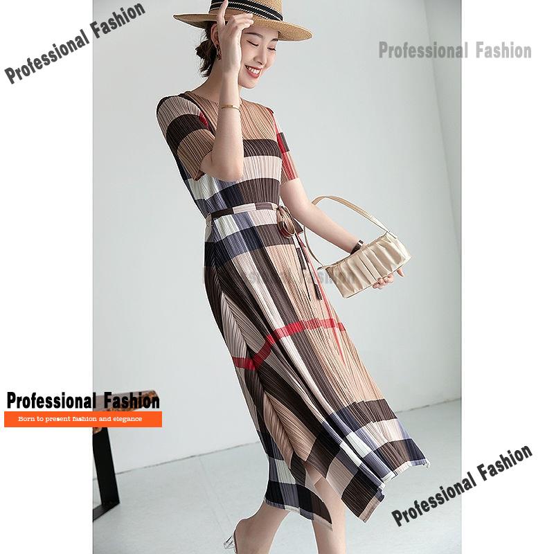 速美姬鼠靚服飾洋裝洋裝夏季新款高級感配色彈力抽繩裙褶皺氣質英倫風大尺碼寬鬆洋裝lyqyz