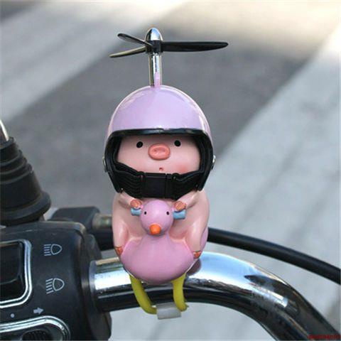 XM好物館-頭盔豬小黃鴨車載擺件電動車網紅裝飾用品車外自行車摩托車平衡車