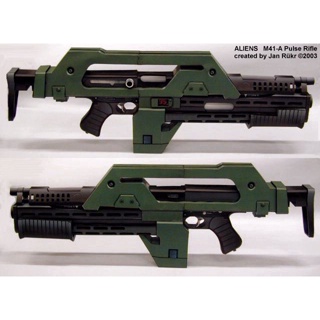 異形中的 M41A脈沖槍 紙模型