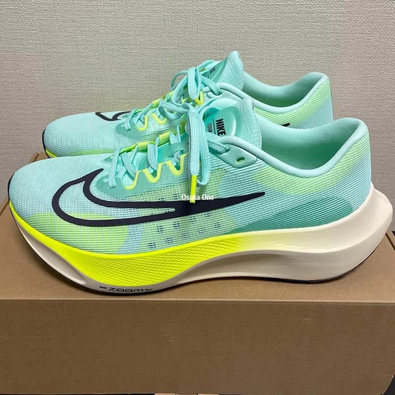 Nike zoom fly 5 綠黑碳板馬拉松緩震透氣跑步鞋 男款 DM8968-300