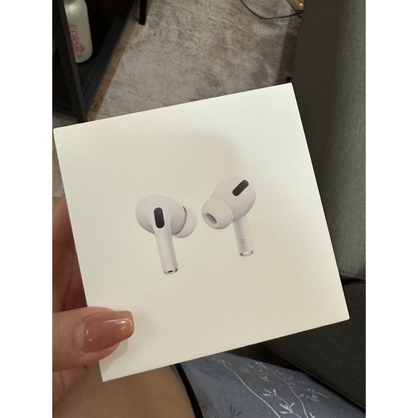 AirPods Pro 二手 充電盒新的 不擔心電量