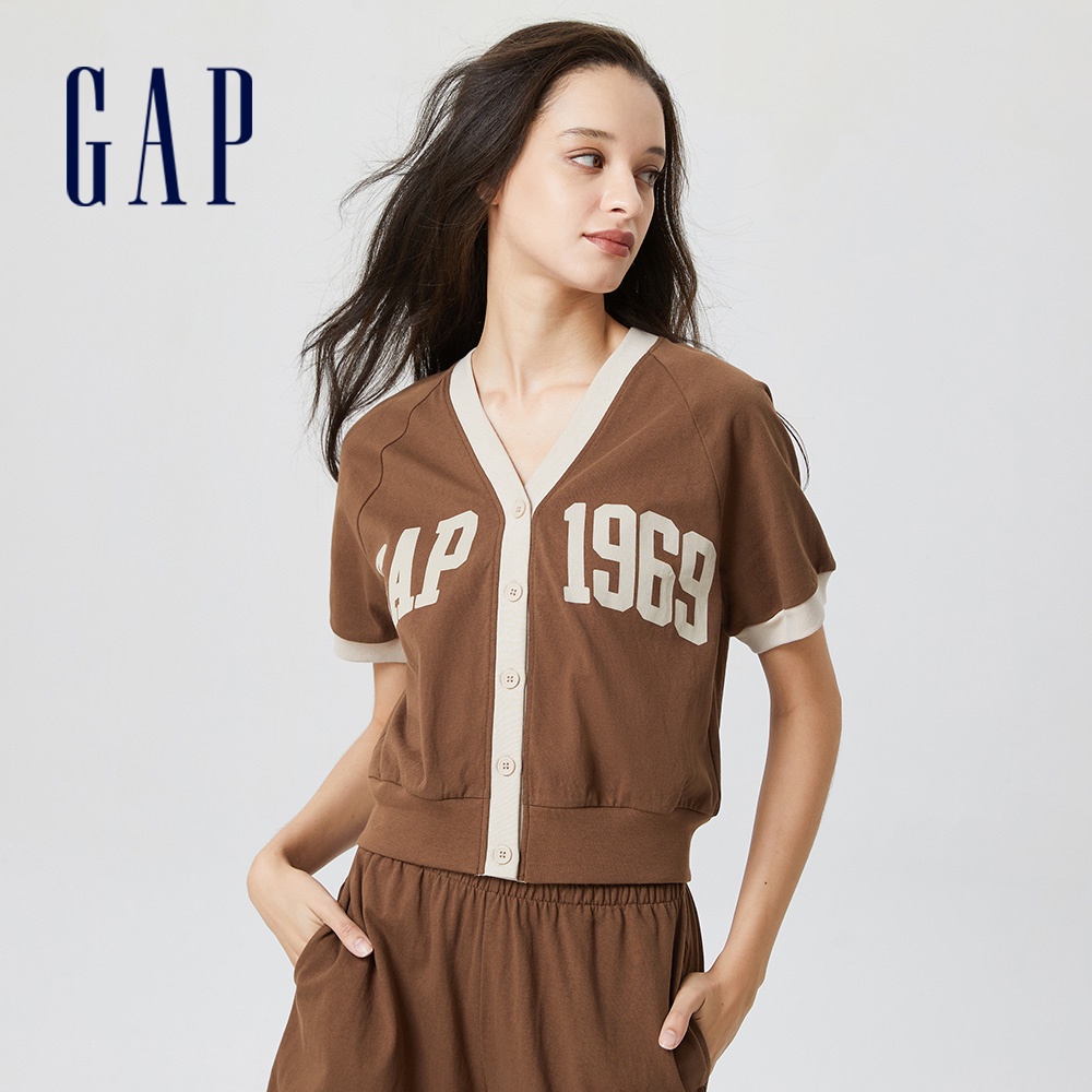 Gap 女裝 LogoV領短袖T恤 厚磅密織水洗棉系列-棕色(661015)