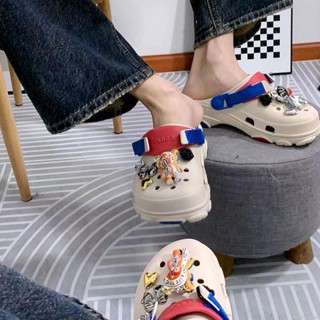 【臺出】洞洞鞋配飾暴力熊crocs鞋花扣配件飾品日韓卡通涼DJ鞋流體琉璃熊洞洞鞋鞋花 diy配飾 裝飾扣 鞋釦 配件