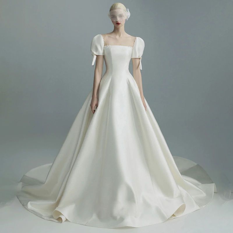 法式公主風輕婚紗2023新款新娘簡約氣質白色緞面旅拍出門紗禮服夏