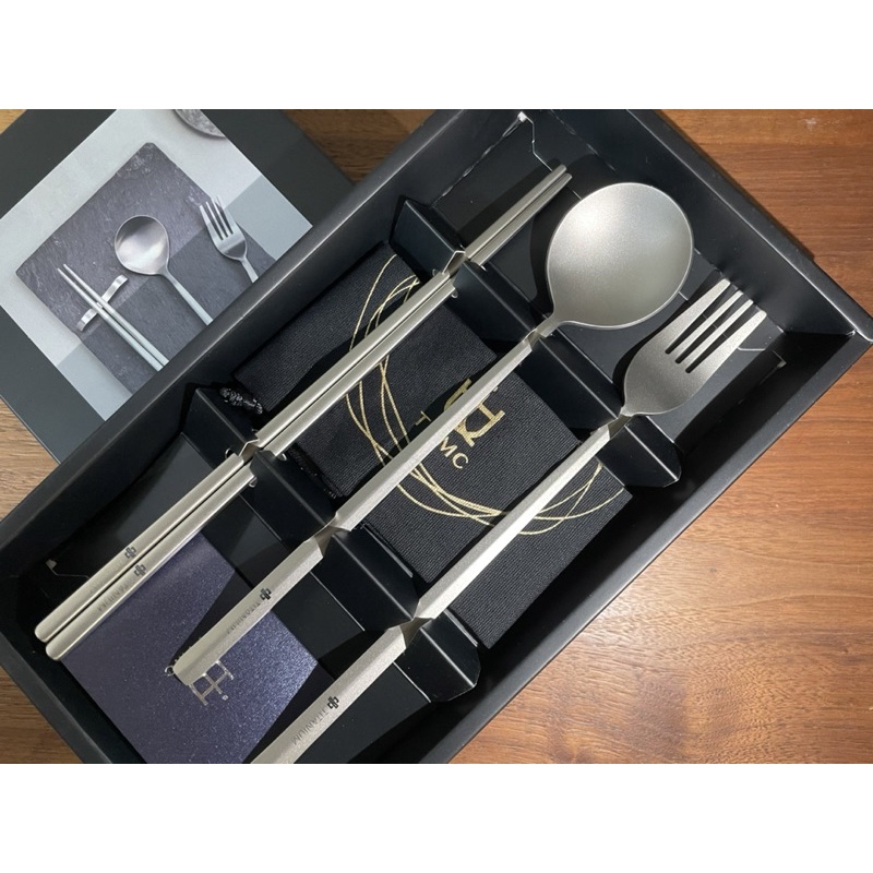 「純鈦餐具」中鋼製純鈦金屬餐具組.筷子.湯匙.叉子.袋子.外食必備.交換禮物. 支持中鋼