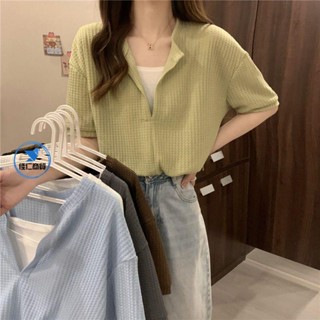 JIARen-150公斤可穿特大尺碼女裝假兩件v領短袖T恤女寬鬆設計感小眾別緻大尺碼上衣-優品