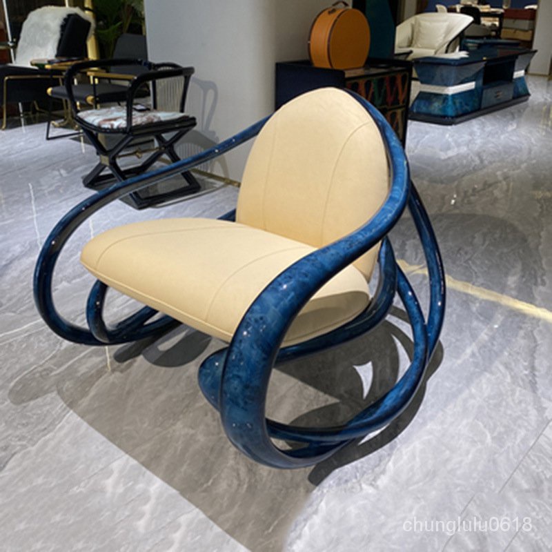 【熱賣】設計師款創意單人椅黑衚桃木頭層真皮座包桃心搖椅酒店實木沙發椅
