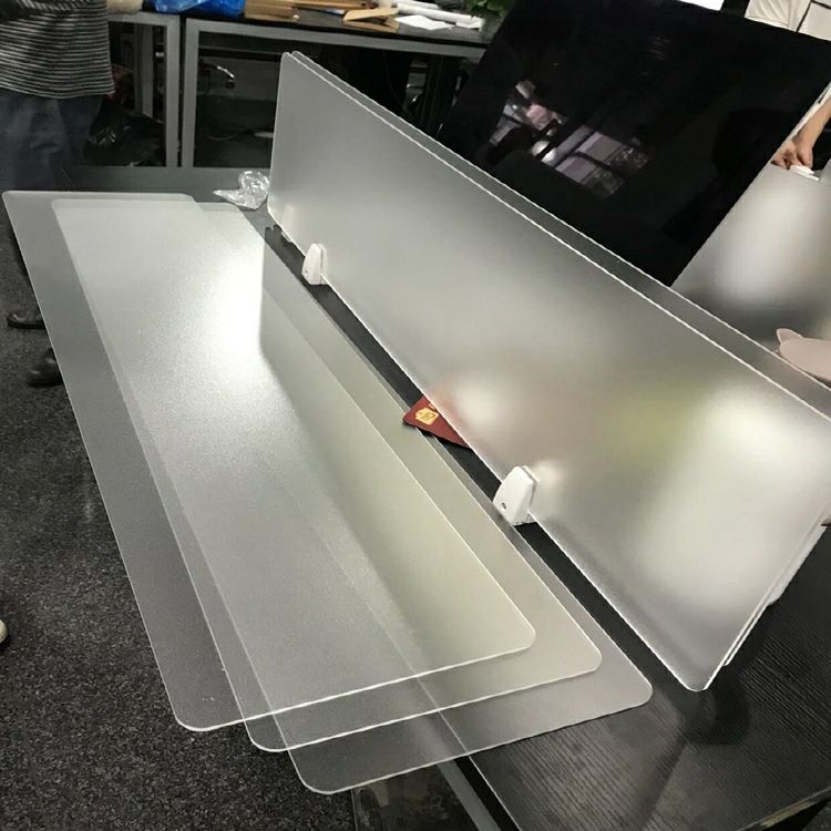 辦公桌擋板桌面屏風隔板工位隔斷板桌面木板包布板辦公桌屏風擋板廷仔百货