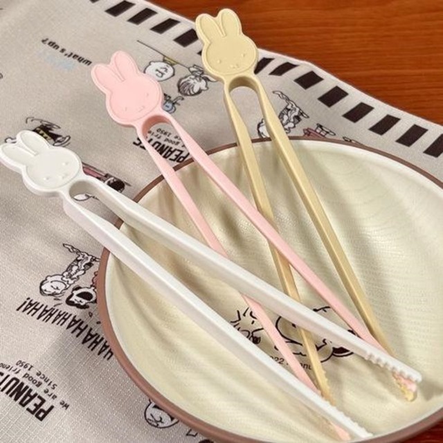 日本錦化成 日本製 MIFFY 米菲兔 米飛兔 零食夾 辦公室必備 不髒手 爆米花 洋芋片夾子 筷子 夾子 零食夾