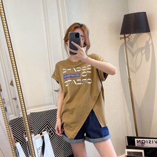 女生短袖t恤 大尺碼上衣女 女生 t恤韓版 中青年短袖 胖mm大碼寬松顯瘦短袖t恤上衣女夏季時尚不規則開叉半袖體恤100