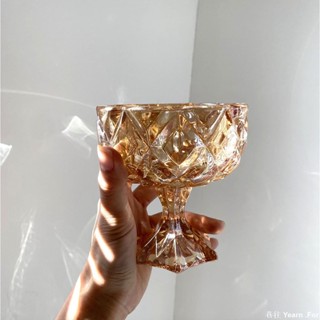 熱賣免運🔸 復古裝飾水晶玻璃杯 琥珀色法式復古玻璃高腳杯 北歐甜品碗 冰淇淋杯 水杯 民宿拍照道具 玻璃咖啡杯 飾品收納