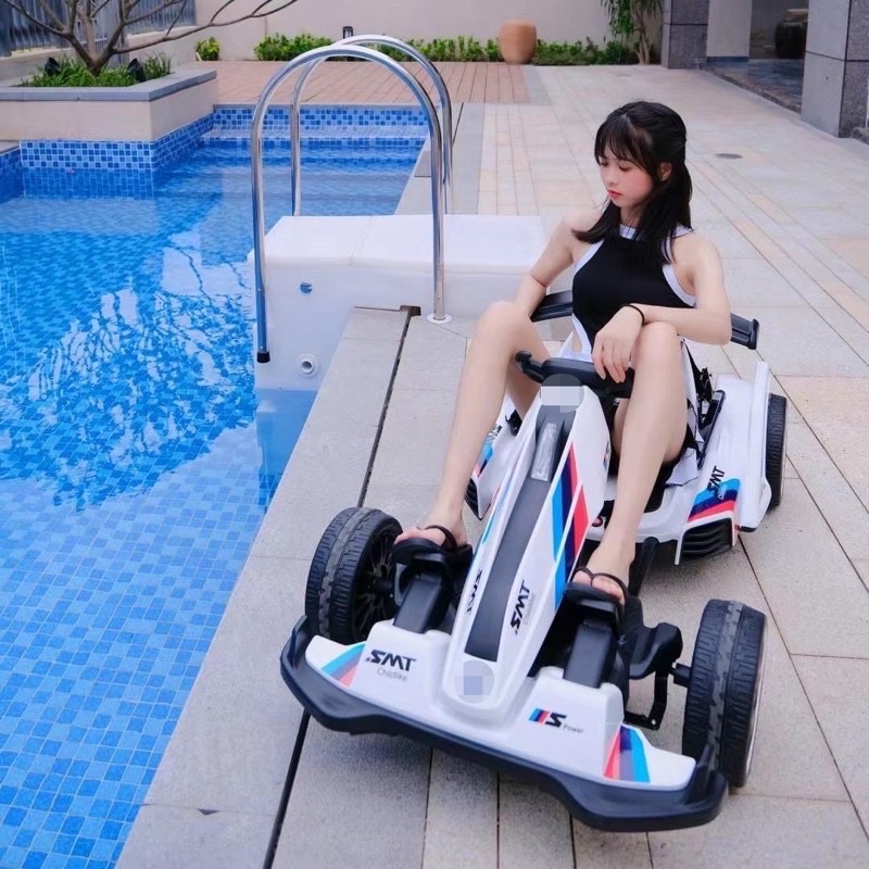佳恩 新款遙控車兒童電動卡丁車（速出貨）男女生充電玩具童車可坐成人