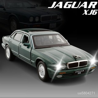 模型車 1:32模型車 捷豹XJ6模型車 玩具車 復古轎車閤金車模 六開門聲光迴力模型車 收藏擺件 節日禮物