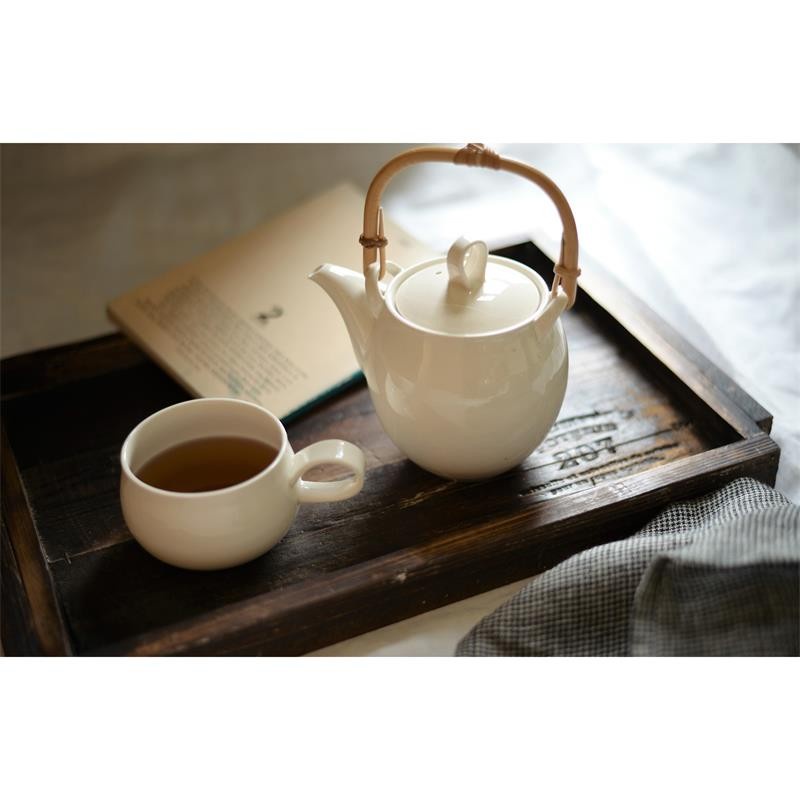 日本制Studio M'白陶瓷提梁壺帶濾網沖泡茶壺咖啡紅茶果汁馬克杯