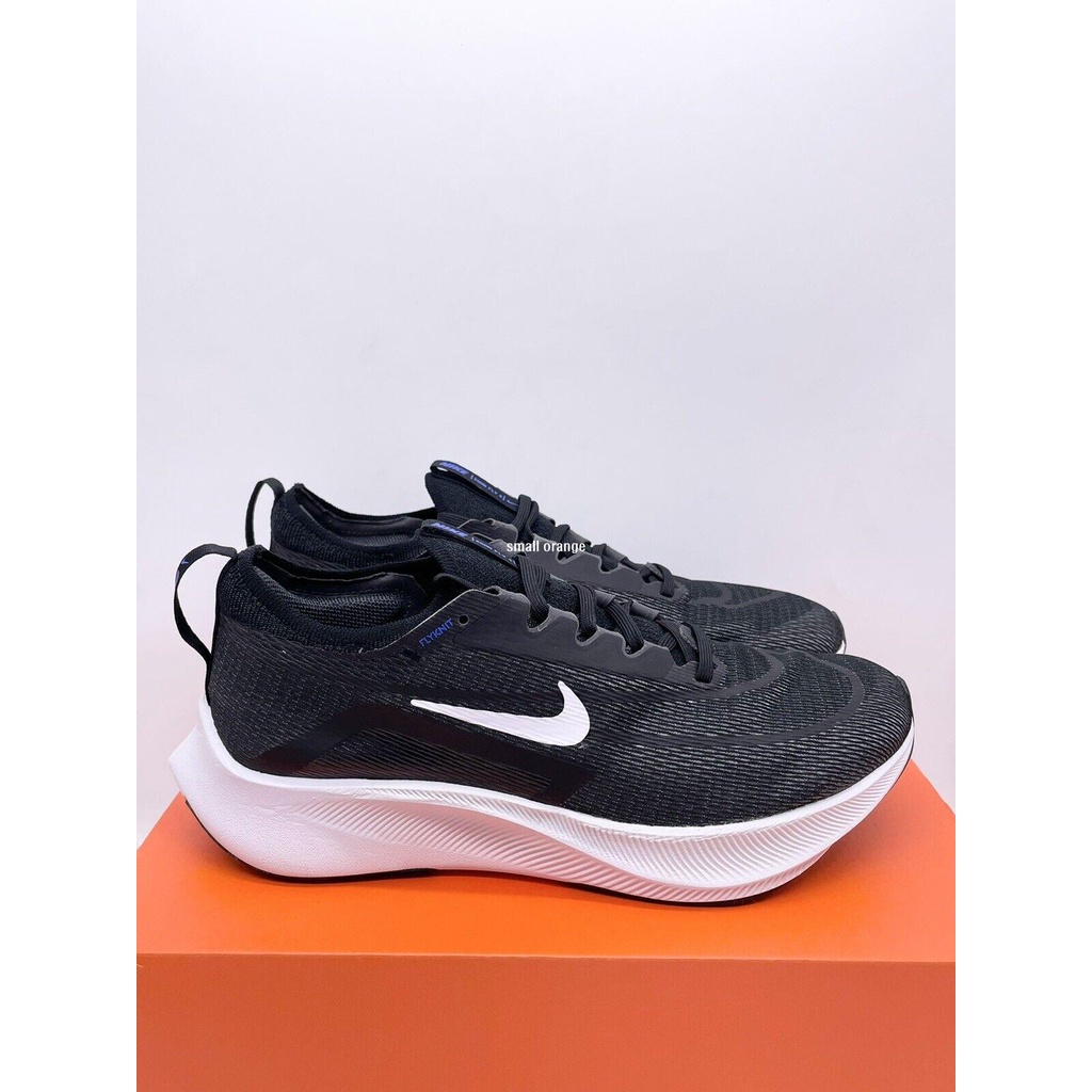 Nike Zoom Fly 4 黑白女子超彈碳板跑步鞋 CT2401-001