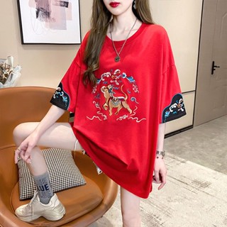 大碼女裝 中國風刺繡短袖t恤女洋氣減齡上衣服 ins 夏季女裝 韓版上衣 中大尺碼女裝 短袖上衣 寬鬆上衣短袖