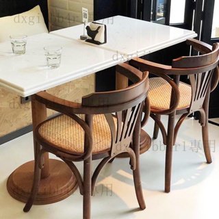 【現貨】馬卡魯複古實木西餐廳桌椅組閤咖啡奶茶店藤編椅子簡餐輕食店桌子