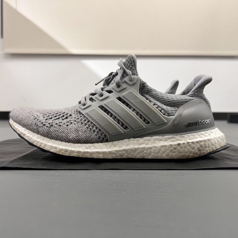 (二手) Adidas ultra boost 灰 US8.5 JP26.5 無鞋盒