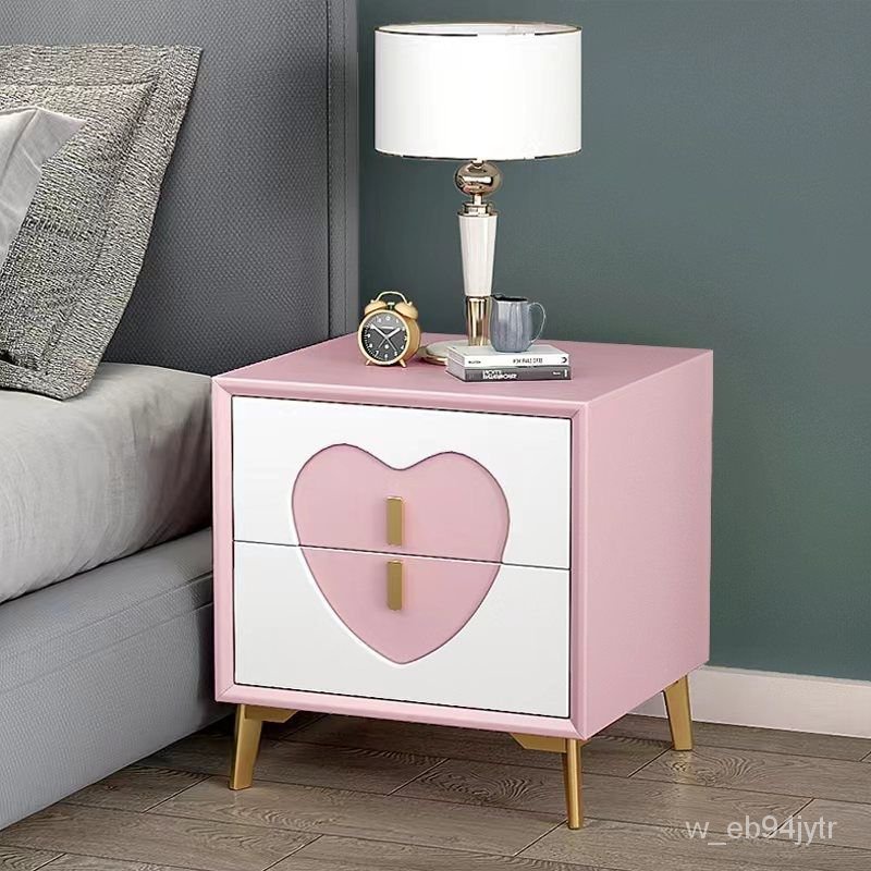 熱銷#新品  二抽粉紅色愛心床頭櫃實木床頭櫃個性創意時尚  新品發售