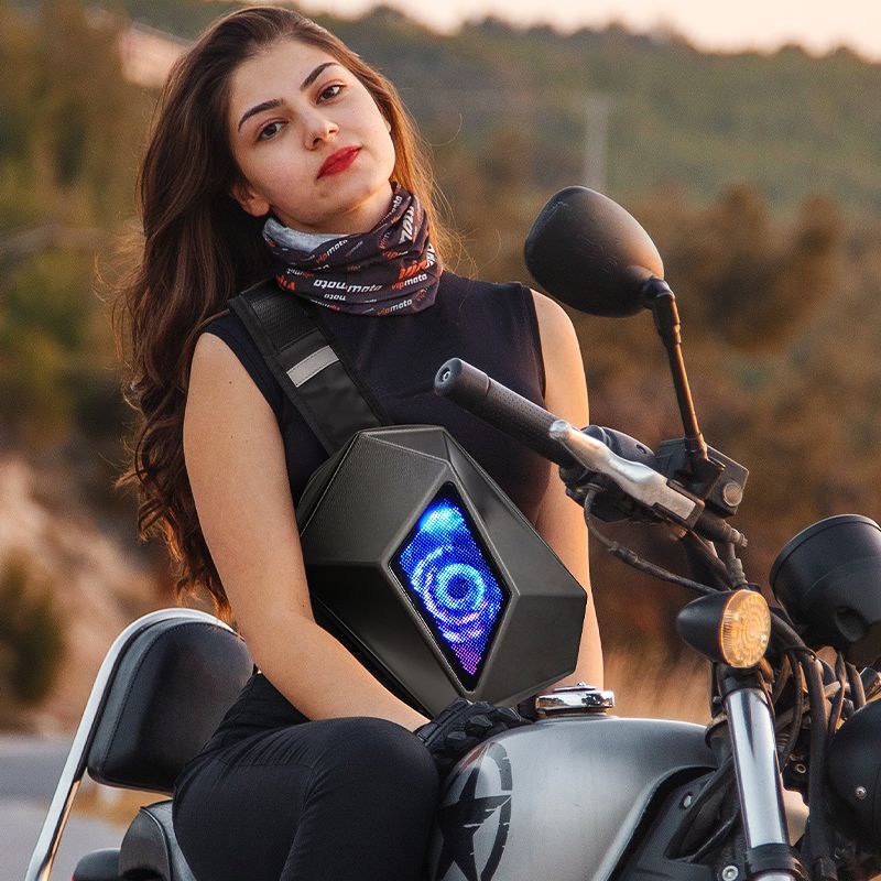 【精品】LOY摩托車騎行斜挎包機車LED發光背包單肩胸包男士腰包女防水硬殼