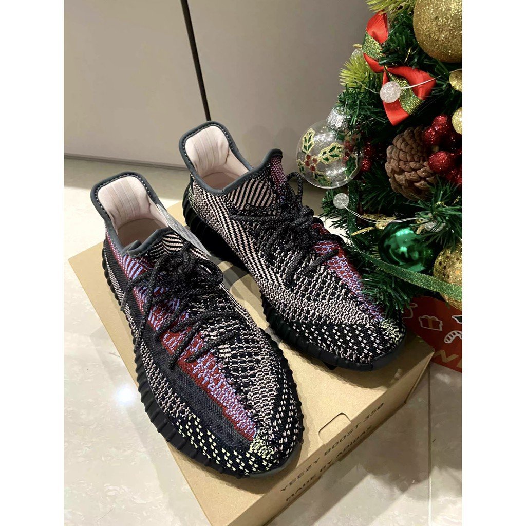 adidas Yeezy Boost 350 V2Yecheil 黑紅跑步鞋