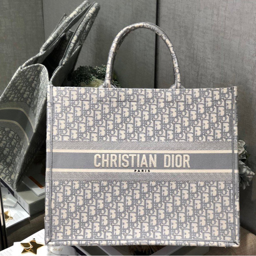 二手 迪奧灰色 DIOR OBLIQUE 圖案刺繡 DIOR BOOK TOTE 托特包