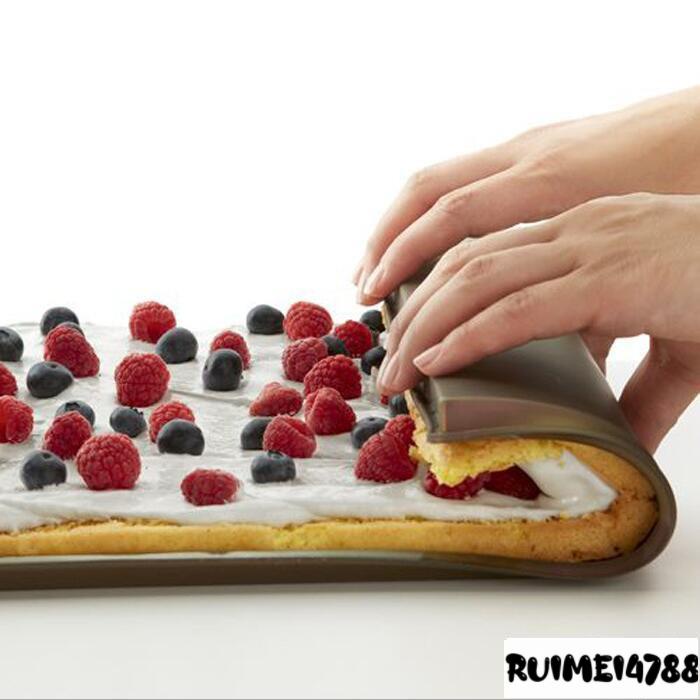 卡曼_矽膠蛋糕卷模具西點戚風烤盤面板不粘底瑞士卷墊烘焙模具烤箱家用