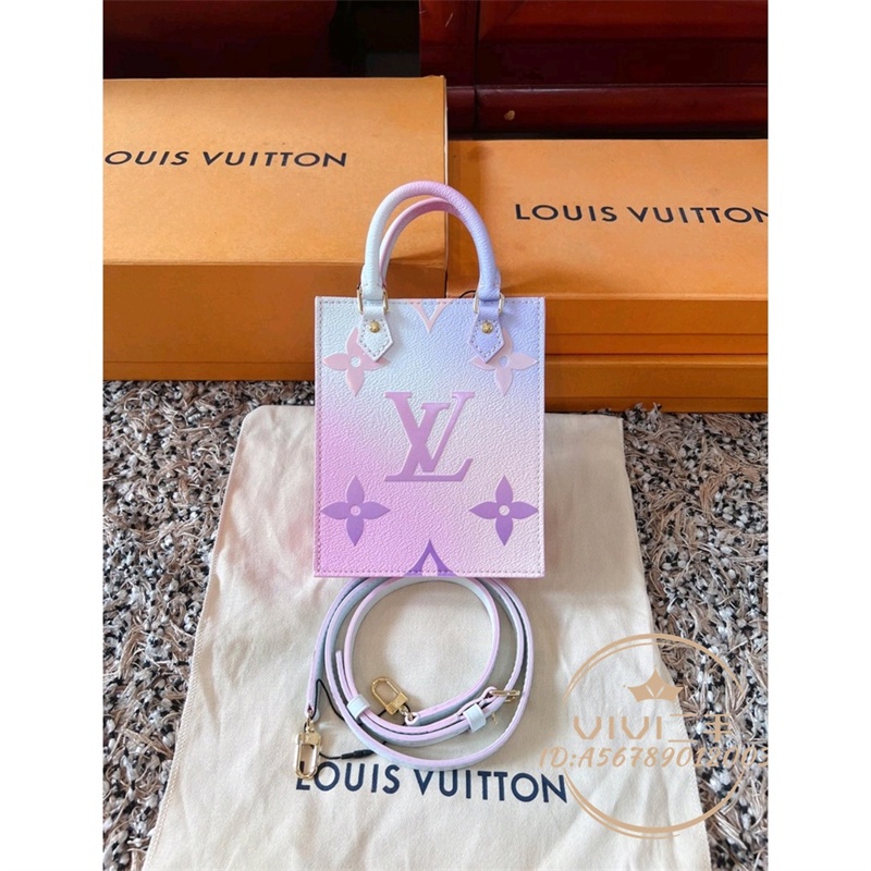 Shop Louis Vuitton PETIT SAC PLAT 2022-23FW Loop (M81341) by