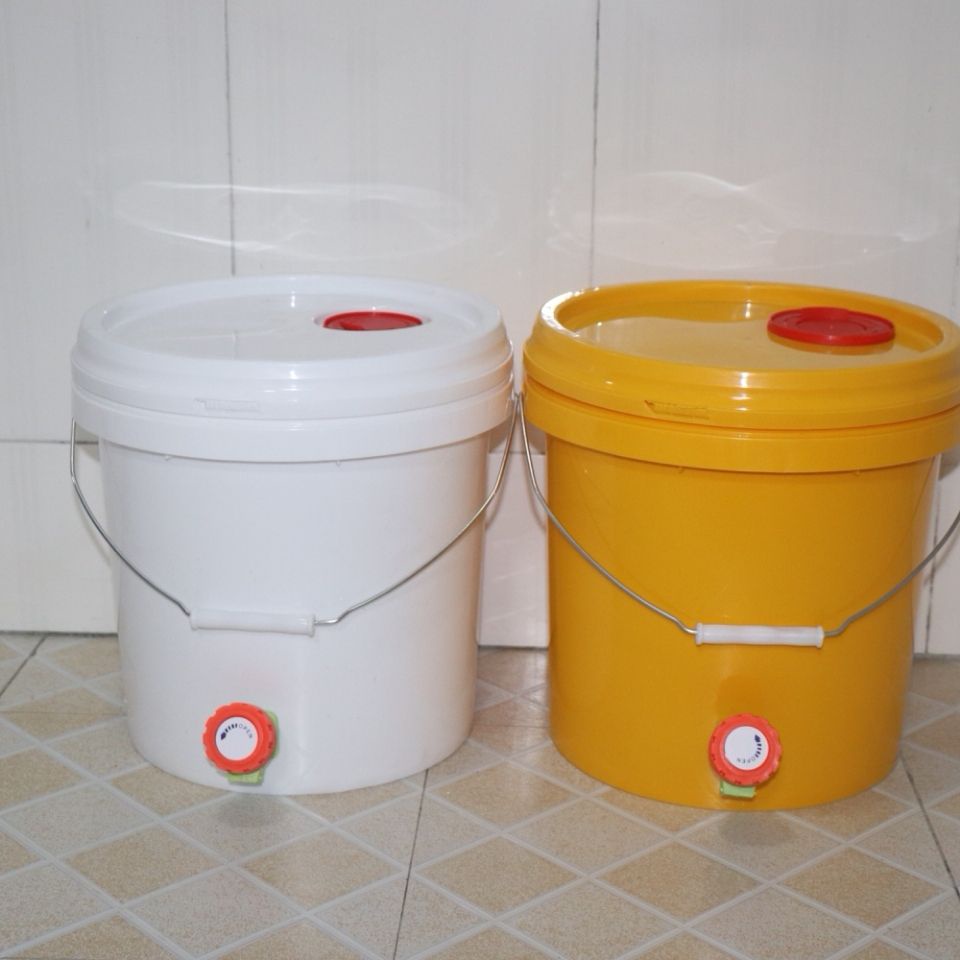 【熱賣】♣☍20升帶水龍頭塑膠桶廚餘桶加厚水桶洗手桶洗頭桶洗澡桶食品級包郵
