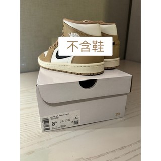 nike air jordan 1 MID 女鞋6.5號 ‼️只賣鞋盒‼️ $299