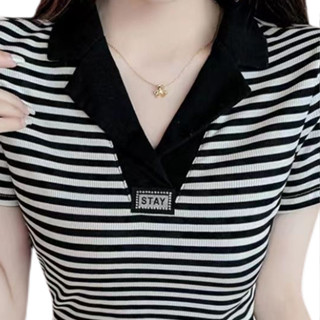 臺灣現貨 春夏短袖上衣女POLO衫女夏季高貴條紋短袖T恤女年新款時尚西裝領修身顯瘦短款上衣 大尺碼女裝 V領上衣夏季短袖