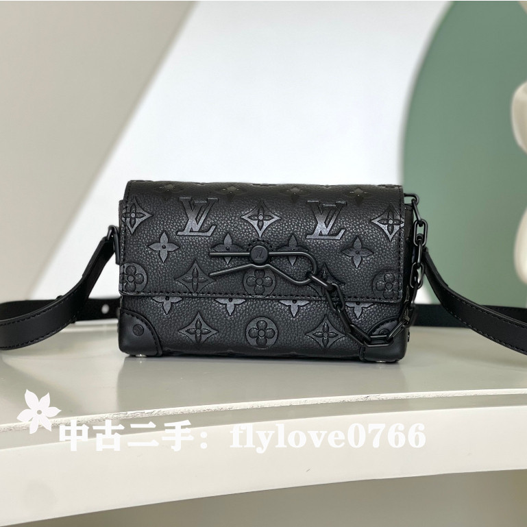 【二手】LOUIS VUITTON 路易威登 M81746 STEAMER 黑色壓紋老花隨身包/斜跨包