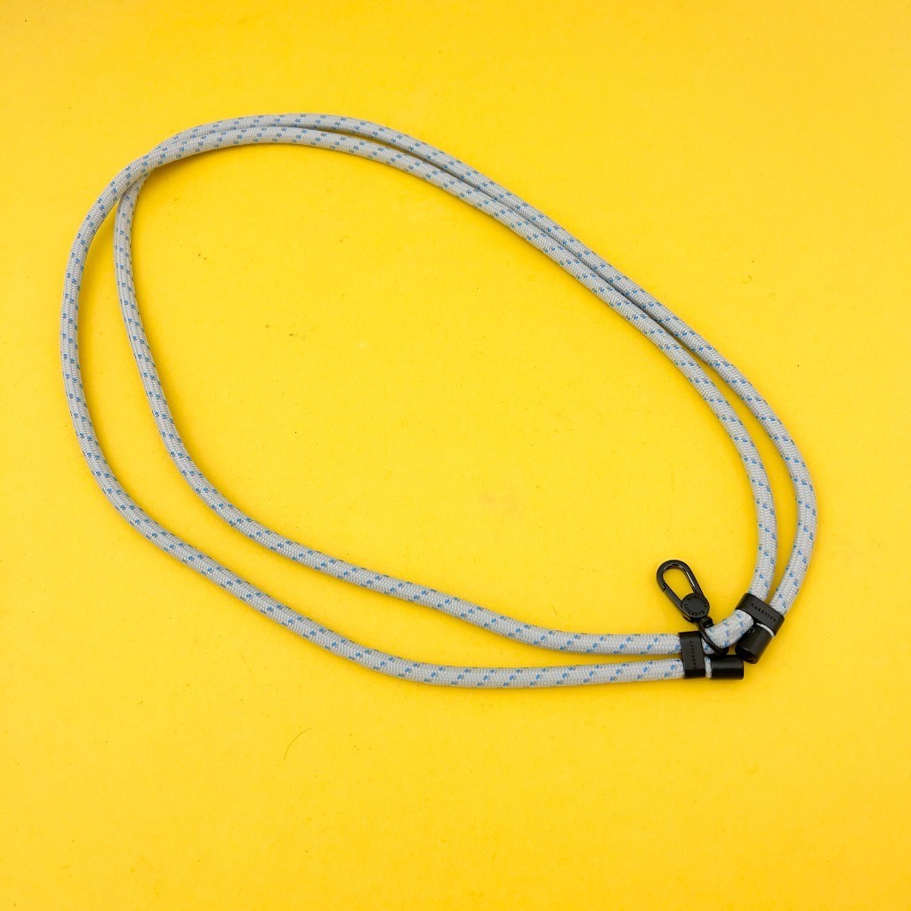 正品（現貨免運）【現貨轉售】Casetify 手機背帶/手機繩 - 灰藍色(反光) 八九成新 Rope Cross-bo