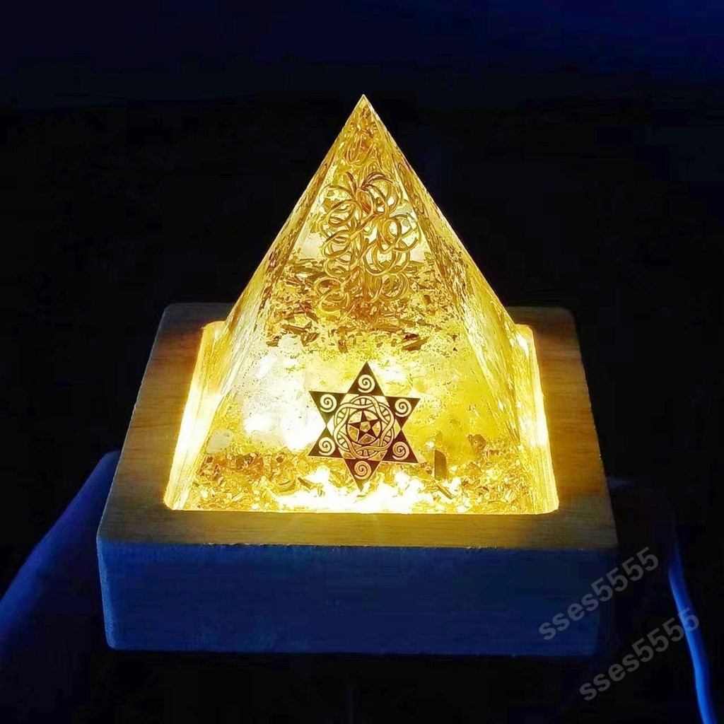 （轉運招財）新款黃水晶碎石金字塔擺件家居辦公車載擺件禮物裝飾樹脂工藝品